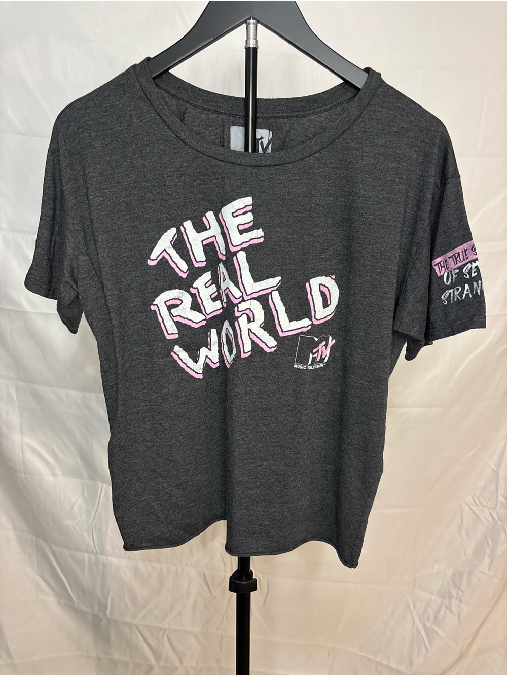MTV 'The Real World' Graphic Tee - Charcoal with White & Pink Print